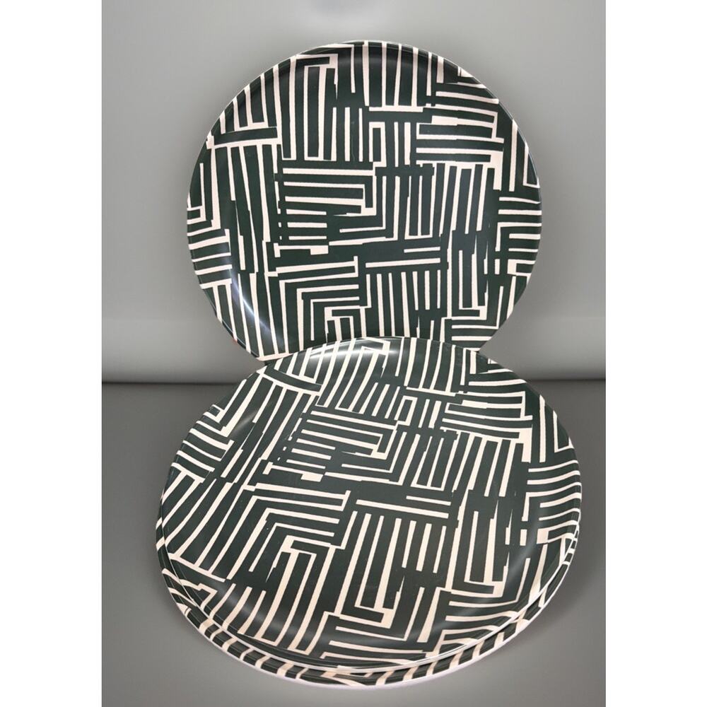 Room Essentials 9” Melamine Salad Plates 4 Piece Set Olive Green